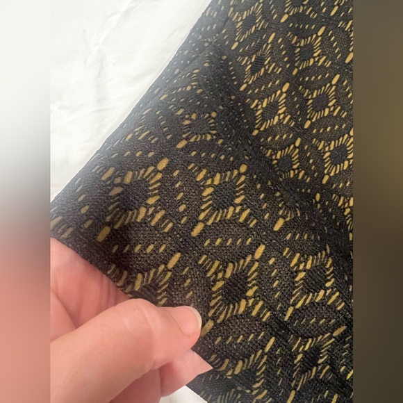 Ann Taylor LOFT skirt size 6 - Picture 4 of 4